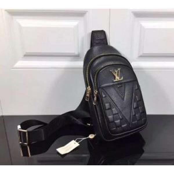 高級感が漂う ルイ ヴィトン LOUIS VUITTON 今年っぽくNEWファッション ショルダーバッグ.45.
