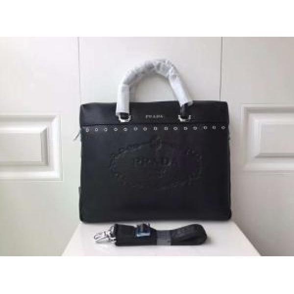 数量限定再入荷 2026秋冬の定番新品到来! プラダ PRADA トートバッグ  冬季限定販売.57.