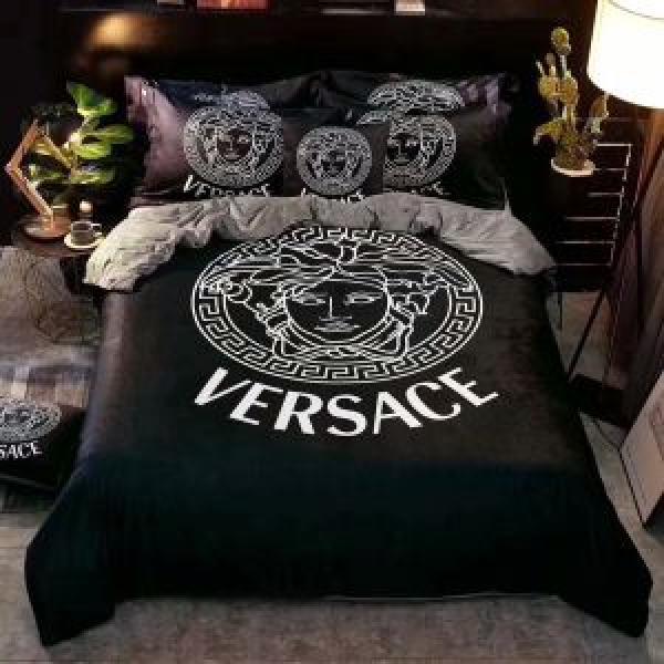大人っぽい 寝具 点セット ヴェルサーチ2026年秋冬入荷VERSACE 目前の注目ブランド