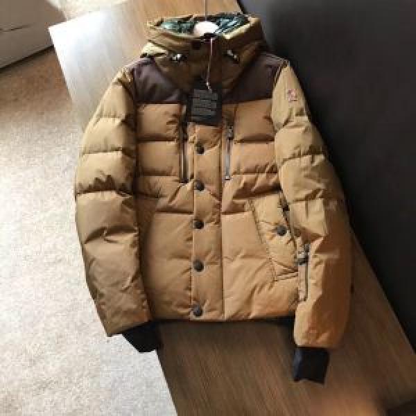 秋冬セールモンクレール MONCLER 高級感が漂うダウンジャケット メンズ 2026秋冬の定番新品到来!