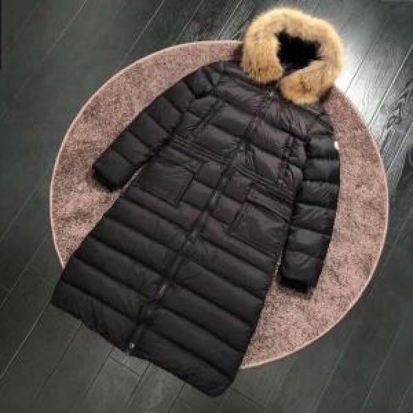 オシャレを満喫できるモンクレールお買い得 MONCLER ダウンジャケット2026最安値！