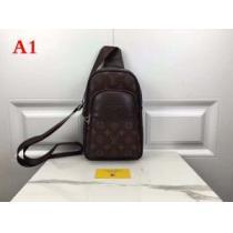 ルイ ヴィトン LOUIS VUITTON 有名人同じアイテム ショルダーバッグ 2色可選 大胆なデザイン.45.