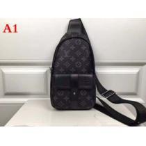 流行の注目ブランド ルイ ヴィトン LOUIS VUITTON 2025【SALE！】 ショルダーバッグ 2色可選.45.