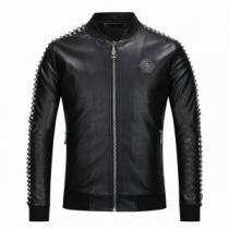 フェイクファー製のコートフィリッププレイン希少価値大 PHILIPP PLEIN 旬のアイテム