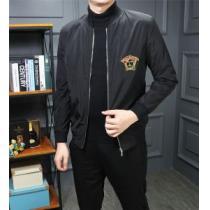 2026【SALE！】ブルゾン ヴェルサーチ超お買い得 VERSACE 海外限定アイテム