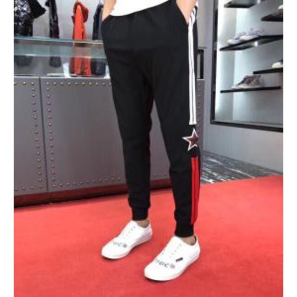 目前の注目ブランド 今季新作登場 GIVENCHY ジバンシー 超定番人気 スエットパンツ