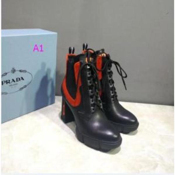 すっかり定番化 プラダ PRADA 2026秋冬の定番新品到来!   ショートブーツ 多色可選 お買い得