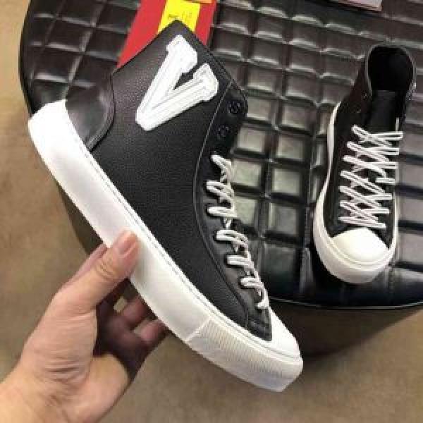 2025年人気満々のブランド  ルイ ヴィトン 3色選択可 LOUIS VUITTON  ハイトップシューズ