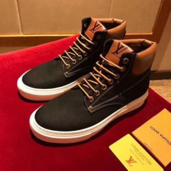 絶妙な新商品 ルイ ヴィトン LOUIS VUITTON 18ＳＳ美品 人気急上昇中 ハイトップシューズ