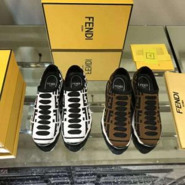 FENDI フェンディ ランニングシューズ 2色可選 秋冬超人気の最新作 絶妙な新商品 2026新品入荷