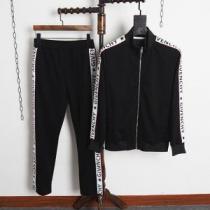 秋冬超人気の最新作 最近人気一番！ ジバンシー GIVENCHY 秋冬トレンド 上下セット