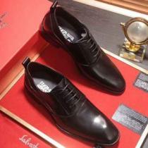 売れ筋 ビジネスシューズ人目を引く存在感サルヴァトーレフェラガモ2026最安値！FERRAGAMO