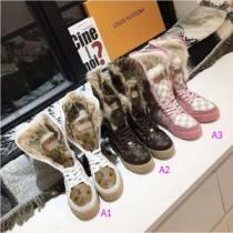 人気急上昇中 ルイヴィトン LOUIS美品*入手困難 VUITTON 18ＳＳ美品  ブーツ 今季大人気新作登場 3色可選