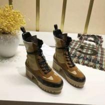 流行の注目ブランド LOUIS VUITTON  2025新品入荷 ショートブーツ 激安特売中  ルイヴィトン