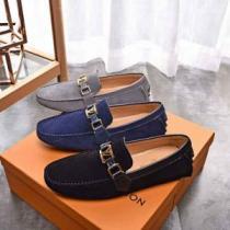 18ＳＳ美品 ルイ ヴィトン LOUIS VUITTON 希少性の高い 3色選択可 スニーカー 大流行中