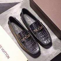 ローファー 冬季限定販売 ルイ ヴィトン 2026年人気満々のブランド LOUIS VUITTON 期間限定SALE