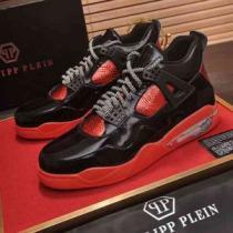 ランニングシューズ 人目を引く存在感 フィリッププレイン 2025新品入荷 PHILIPP PLEIN