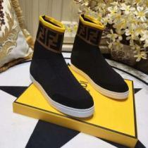 FENDI フェンディ ショートブーツ 数量限定再入荷 人気デザインで欲しい 2色可選