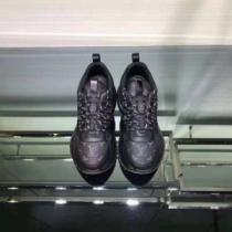 LOUIS VUITTON ルイ ヴィトン カジュアルシューズ 2色可選 数量限定再入荷 今季大人気新作登場 超定番人気