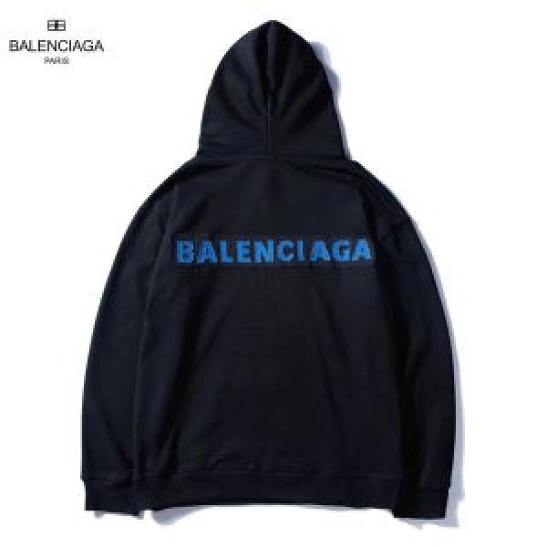 有名人同じアイテム バレンシアガ BALENCIAGA 2026秋冬の定番新品到来!2色選択可 パーカー お買い得