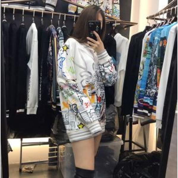 話題の新作到着！ドルチェ＆ガッバーナ Dolce&Gabbana2026人気の主流アイテム プルオーバーパーカー