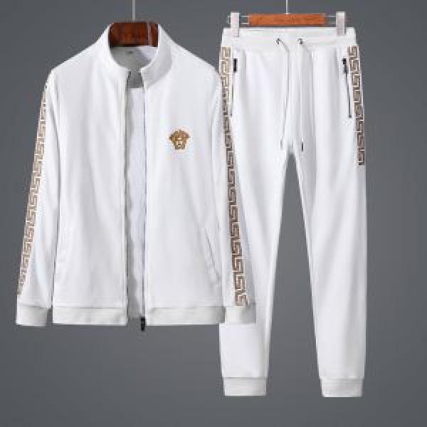 VERSACE ヴェルサーチ 上下セット 2色可選 ファッショニスタ愛用 海外先行発売！ 超定番人気