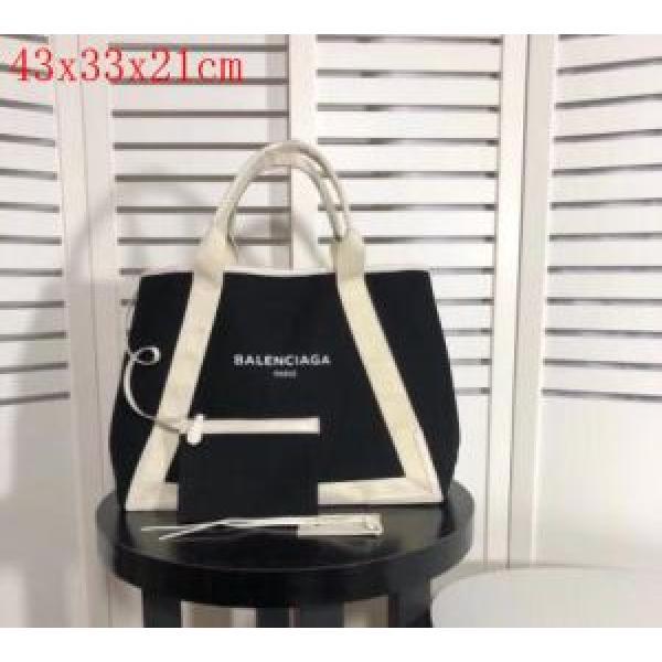 ネット販売限定 バレンシアガ BALENCIAGA ショルダーバッグ 多色可選 2026【SALE！】.51.