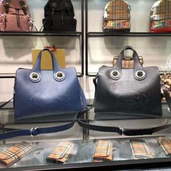 話題の新作到着 バーバリー ハンドバッグ 2026人気の主流アイテム2026人気の主流アイテム BURBERRY 2色可選.48..48.