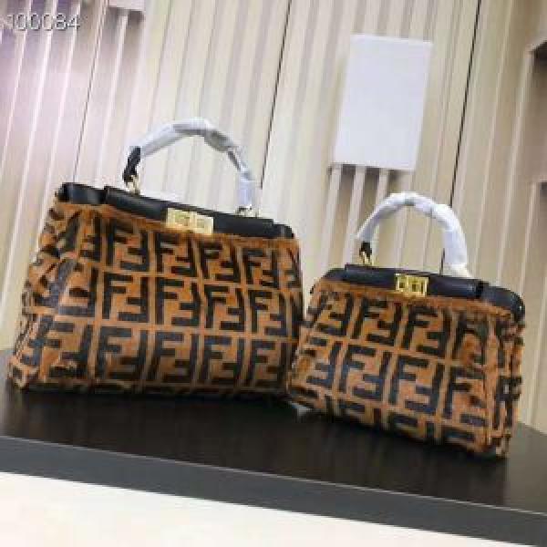 高級感が漂うフェンディ超お買い得 FENDI ハンドバッグ オシャレを満喫できる.150.
