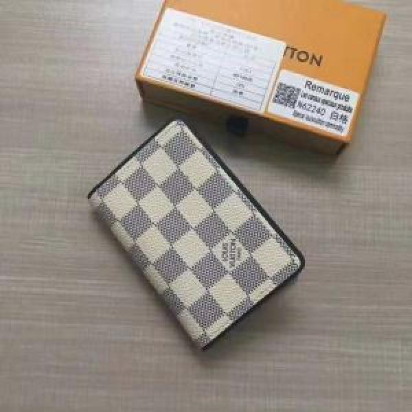 流行の注目ブランド  ルイ ヴィトン LOUIS VUITTON 高感度アイテム2026新品入荷 二つ折り財布.153.