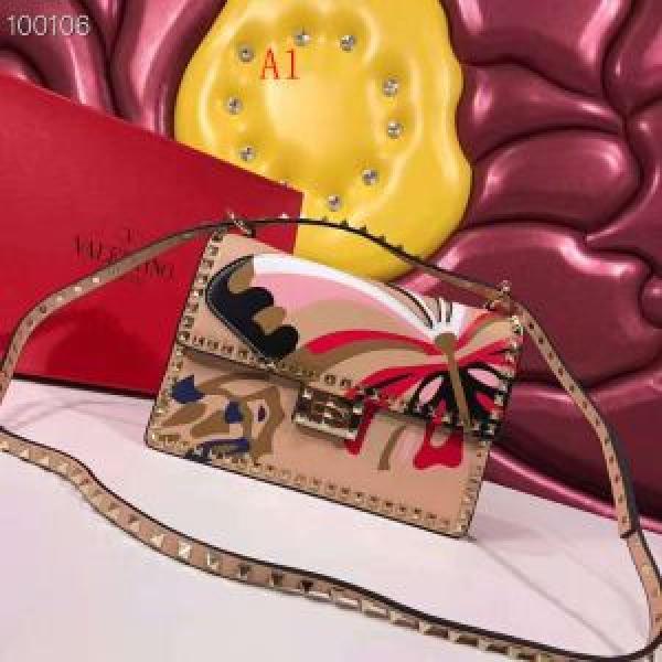 今季大人気新作登場 VALENTINO ヴァレンティノ ショルダーバッグ 4色可選 2026年秋冬入荷.53.