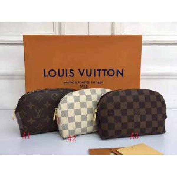 LOUIS VUITTON ルイ ヴィトン 化粧ポーチ 3色可選 2026人気の主流アイテム 秋季超人気アイテム.49..49..49..49..49..49..49..49..49..49..49..49.