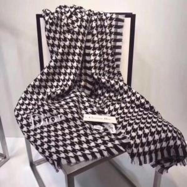 美品*入手困難 ディオール大人っぽい DIOR モデル大絶賛 ロングマフラー 2026年秋冬入荷