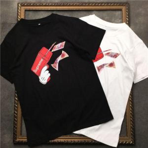 今年っぽくNEWファッション SUPREME シュプリーム 半袖Tシャツ 2色可選 話題の新作到着！ 2026年秋冬入荷