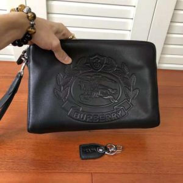 ファッションの最先端！ バーバリー着は持つべき BURBERRY ポーチ 上品でファッション.47.