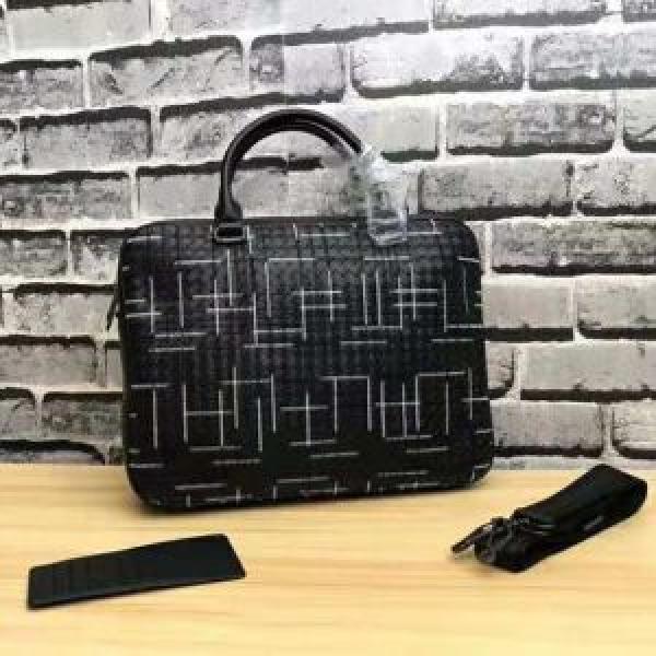 圧倒的人気新着 ボッテガ ブランド BOTTEGA VENETA 一味違うデザイン ハンドバッグ 数量限定再入荷.61.