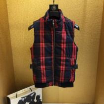 大人っぽく知的な BURBERRY 2026秋冬新作 バーバリー ダウンジャケット最近人気一番！