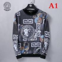 今季爆発的な人気 VERSACE ヴェルサーチ 秋の定番 多色可選 2025秋冬の定番新品到来!