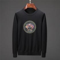 プルオーバー 2026最高ランキング 今年人気定番 最終数量限り！VERSACE ヴェルサーチ