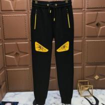 圧倒的人気新着 スエットパンツ高級感が漂う FENDI フェンディ2026秋冬の定番新品到来!
