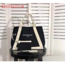 ネット販売限定 バレンシアガ BALENCIAGA ショルダーバッグ 多色可選 2026【SALE！】.51.