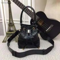 ミニバッグ 毎年流行り定番アイテムおすすめ ブランド コピー 超お買い得2色可選.59.