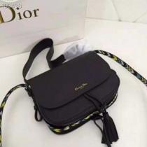 ショルダーバッグ 海外先行発売！今季新作登場 3色可選 ディオール DIOR 主役級のアイテム.58.