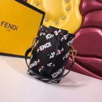 上品でファッション フェンディ FENDI 18ＳＳ美品 ショルダーバッグ 2色可選 手頃価格.150.