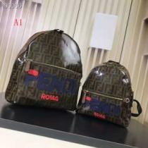 2026年秋冬入荷 フェンディ FENDI 暖かな着心地 リュック 2色可選 大人カジュアル.150.