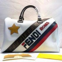 ファッショニスタ愛用 フェンディ FENDI 赤字価格 ハンドバッグ 今季爆発的な人気.150.