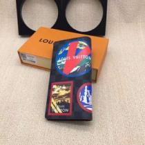 ストリートファッション 秋冬大活躍 LOUIS VUITTON ルイ ヴィトン2026年秋冬入荷 長財布.153.