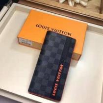 超お買い得 二つ折り財布 お買い得 LOUIS VUITTON ルイ ヴィトン 2026秋冬の定番新品到来!.153.
