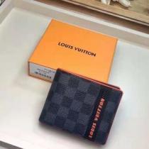 数量限定再入荷 ルイ ヴィトン 二つ折り財布 2026人気の主流アイテムLOUIS VUITTON.153.