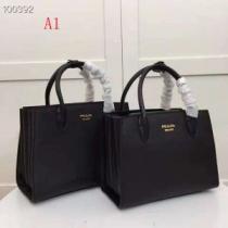 秋冬超人気の最新作 話題の新作到着！ PRADA プラダ ハンドバッグ 多色可選.68.